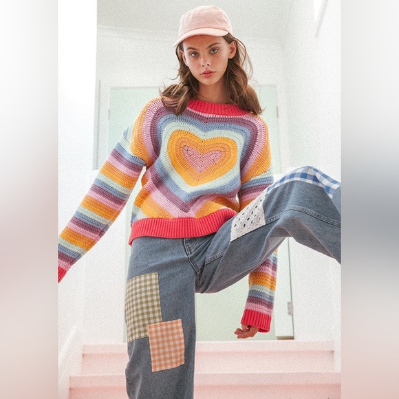Colorful Heart Pattern Sweater - Picture 2 of 13